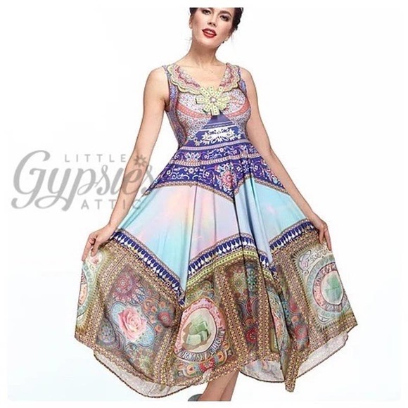 Antique Rainbow Unicorn Maxi Dress - Picture 6 of 16